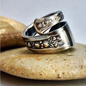 Spoon Ring Vintage Floral Silver Plate Hippie Jewelry Wide Band Spiral W…